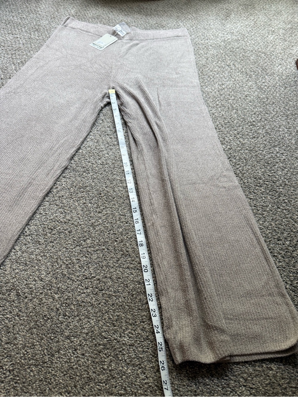 NWT Barefoot Dreams CozyChic Ultra Lite Crop Pant in Beach Rock Beige Tall XL - Picture 11 of 12